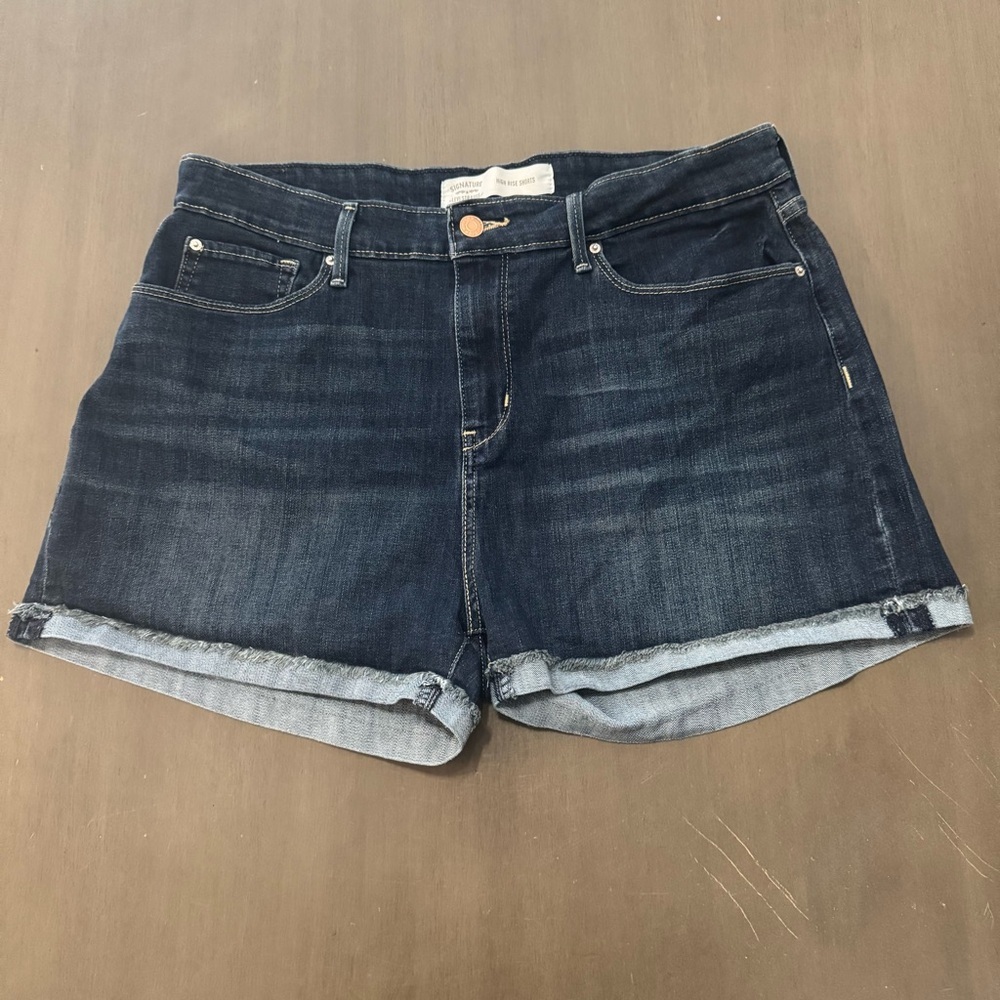 Signature Levi Strauss High Rise Women’s 16/W33 Denim Shorts Waist 35